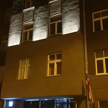 Διαμέρισμα Cosy In Centre *